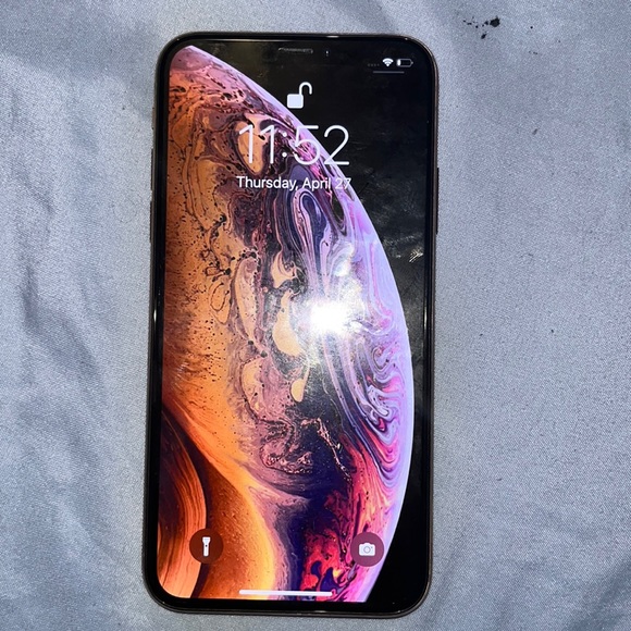 Unlocked iPhone XS